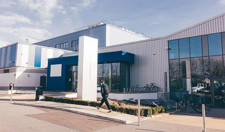 Exterior of Basildon Campus (Luckyn Lane)