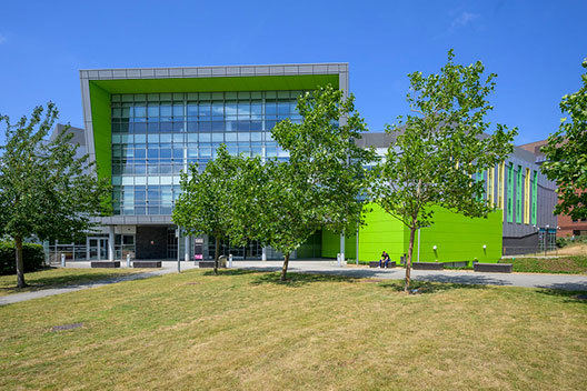 Exterior of Thurrock Campus