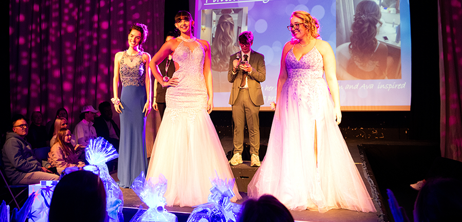 List size double thurrock hair and beauty show 21 900x432